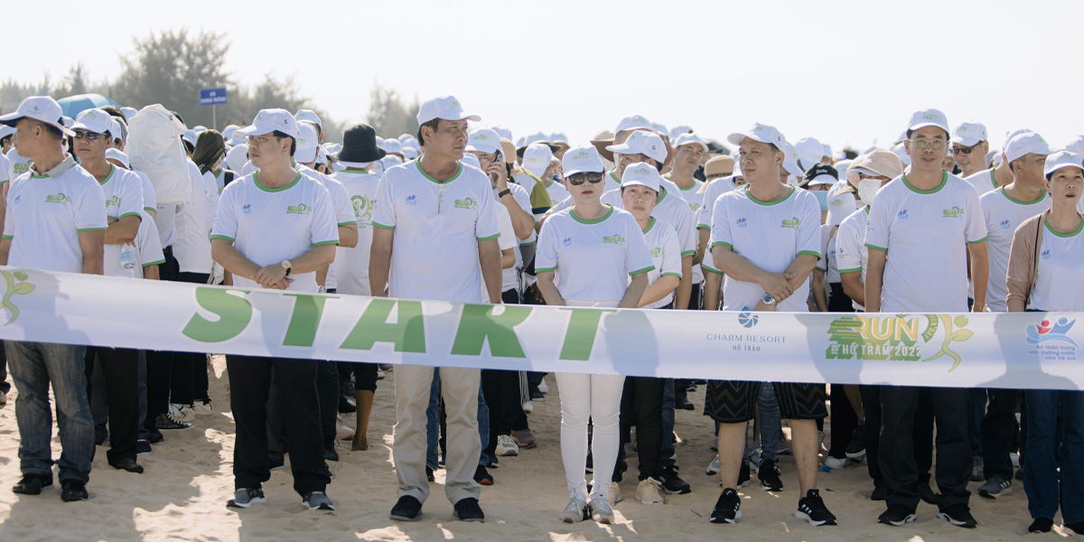 Charm Group đạt kỷ lục 5.000 cây xanh cho chương trình “Vì một Hồ Tràm xanh”